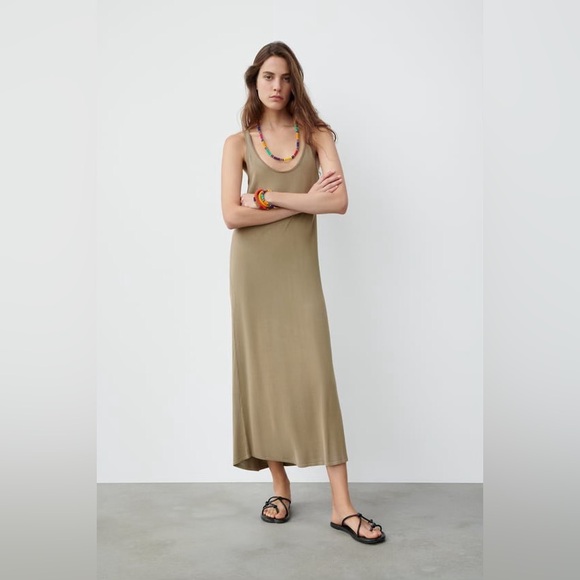 Zara Knit Dress - Picture 1 of 4